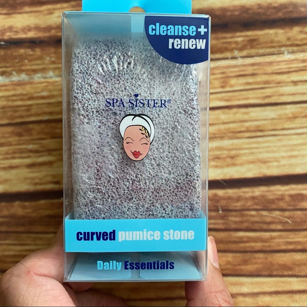 Spa Sister Curved Pumice Stone on a Rope, Purple